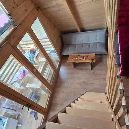 Mountain View 2 تجينتيستيه